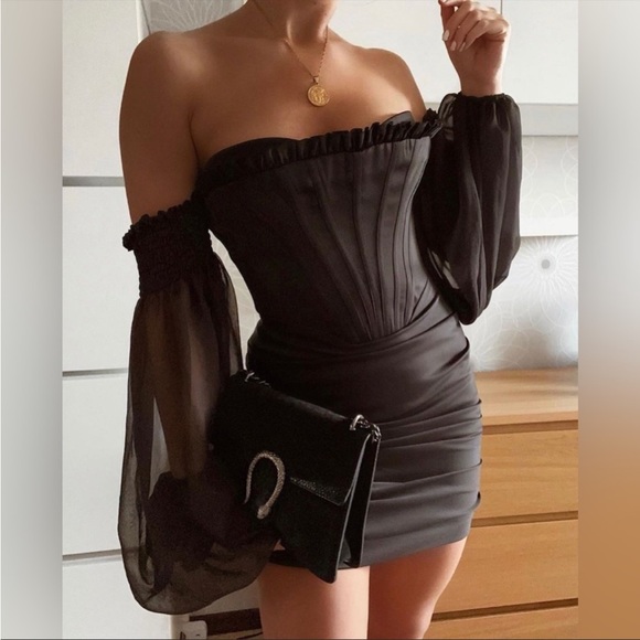 House of CB ‘Beau’ Black Satin and Chiffon Corset Dress NWOT - Picture 3 of 14